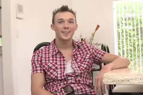 undressper receive hellos asshole Gaped By A black Pole