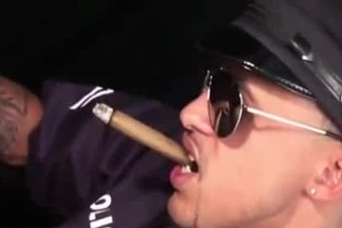 Phat D/ddy gets banged