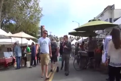 Cruising lad Meets big 10-Pounder