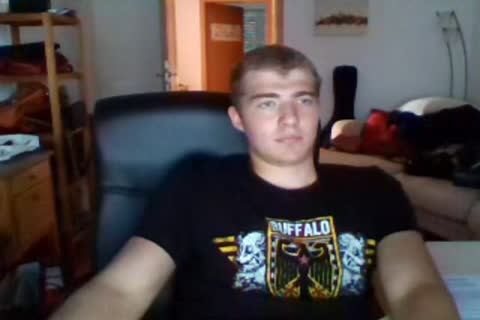 German nice-looking teen,Smooth humongous booty,admirable 10-Pounder