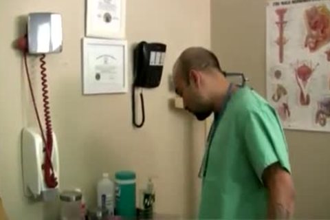 Doctor agrees to medical sex in clinic