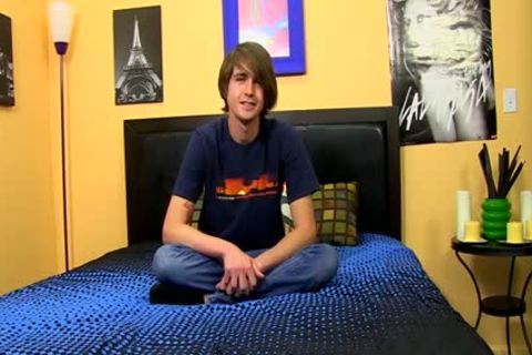 dirty twink Wanks His nice ramrod Until this man Cums