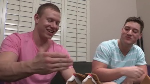 SeanCody: Athletic jock Tate bareback swallow in the forest