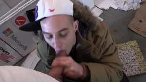Czech Hunter: Gay blowjobs scene