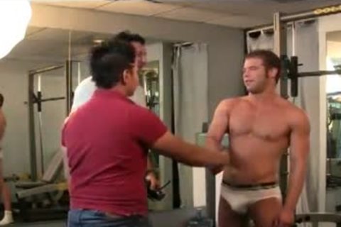 Hunky homo Gym Rats suck & pound