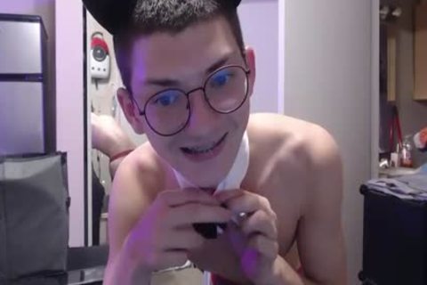 sleazy Nerdy Crossdresser With Glasses cam Solo