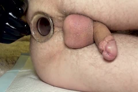 Large Glass Plug Close Up With A Messy Ending