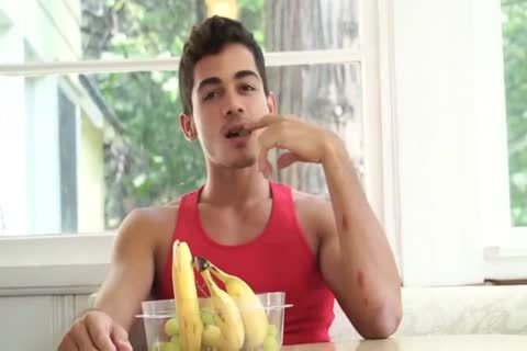 GayRoom Bearded Massage Oiled Up butt fucking