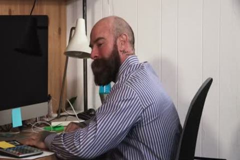 dirty teen Seduces pretty Bear Stepdad