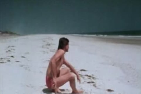 The Destroying gal (1976) Complete clip