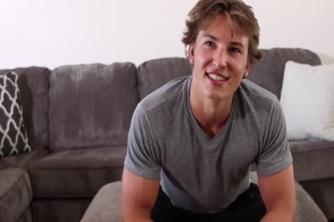 attractive Uncut wank