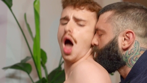 Str8 To Gay - Bear Markus Kage loves american Ryan Jacobs