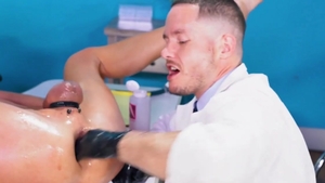 Club Inferno Dungeon - Ashley Ryder among Wrex Wylde fisting