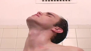 DirtyBoyVideo - Fingering in shower with young twink