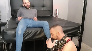 MachoFactory.com: Delicious submissive roleplay