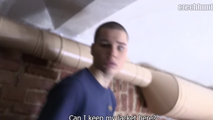 Czech Hunter: Sucking Under the Table