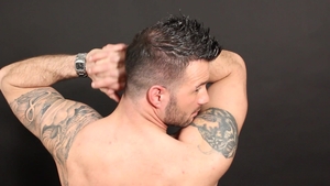 maskurbate: Behind the scenes with muscle god Manuel