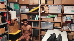 Young Perps: Pants-Stuffed Pilferer